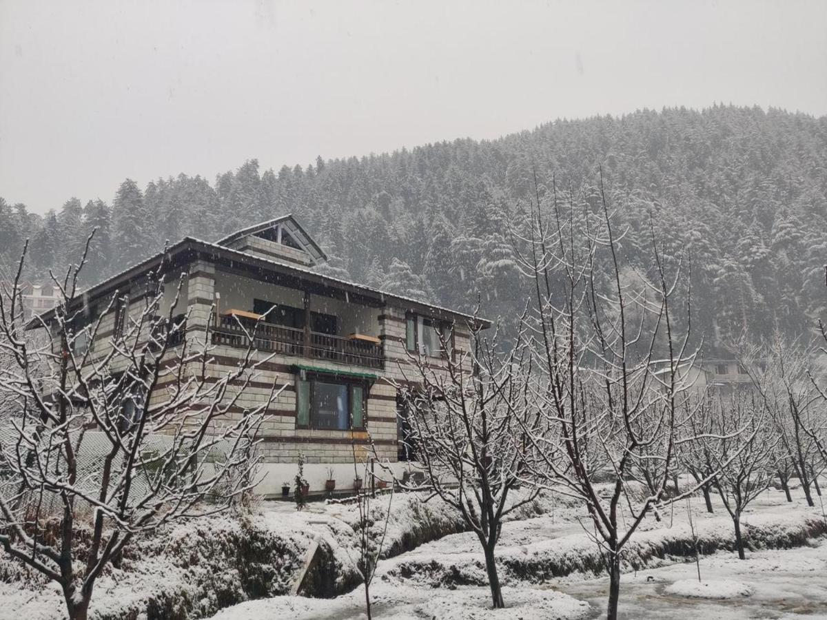 The Hideout - Hiraeth Hostel Manāli Kültér fotó