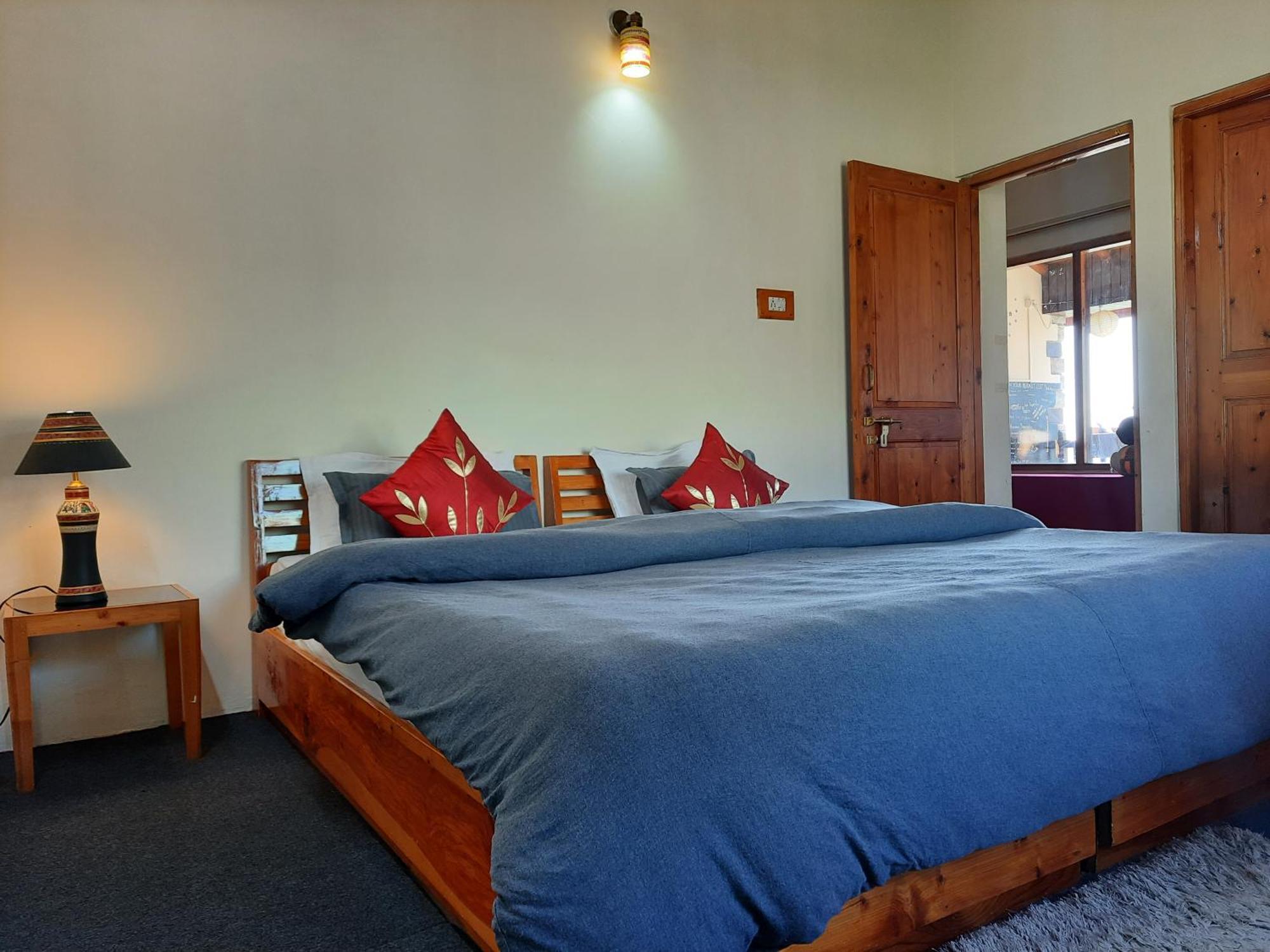The Hideout - Hiraeth Hostel Manāli Kültér fotó