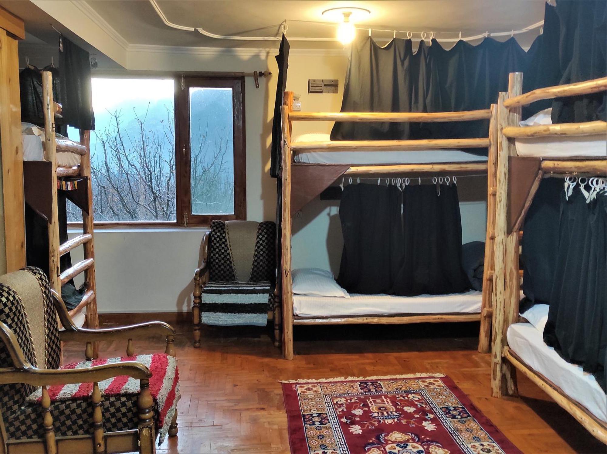 The Hideout - Hiraeth Hostel Manāli Kültér fotó